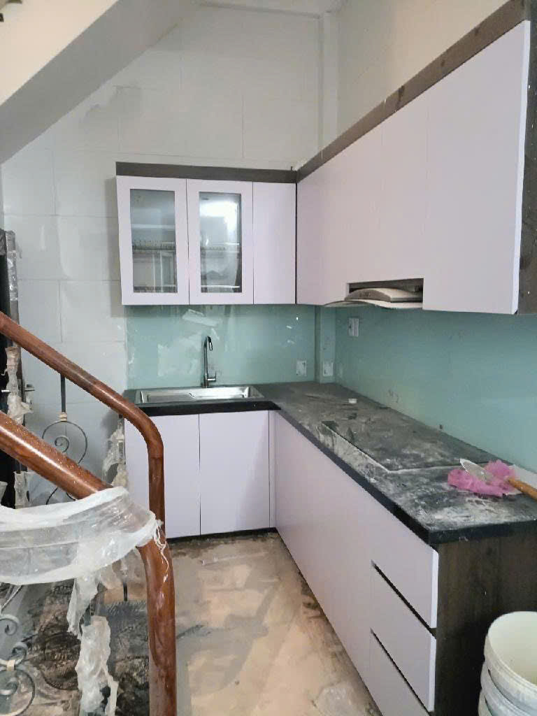 BÁN NHÀ HÀO NAM, ĐỐNG ĐA 35M2, 5 TẦNG, GIÁ TỐT 7.2 TỶ - NGÕ THÔNG, KINH DOANH